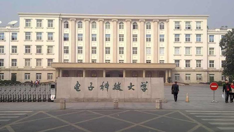 PCB沉金厚度：揭秘打样与批量生产的标准差异